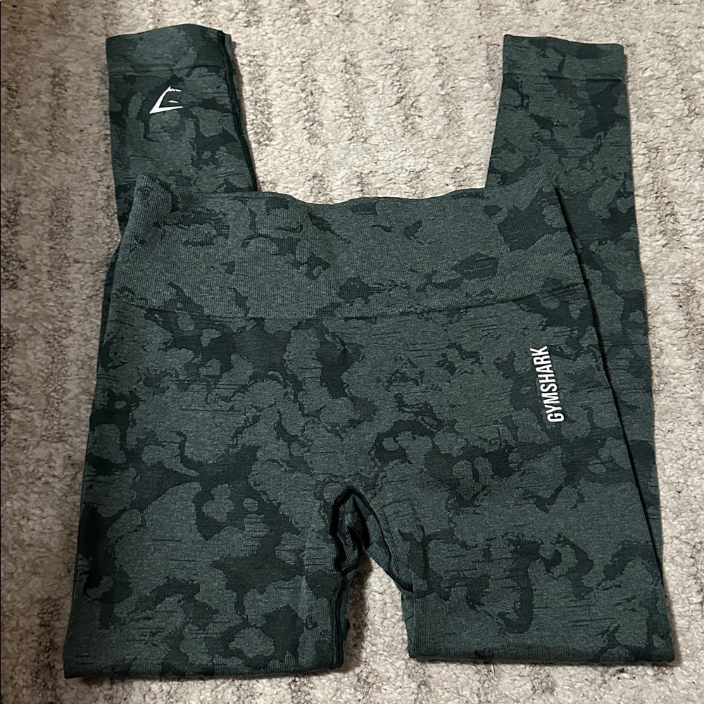 Gymshark ADAPT CAMO SEAMLESS LEGGINGS